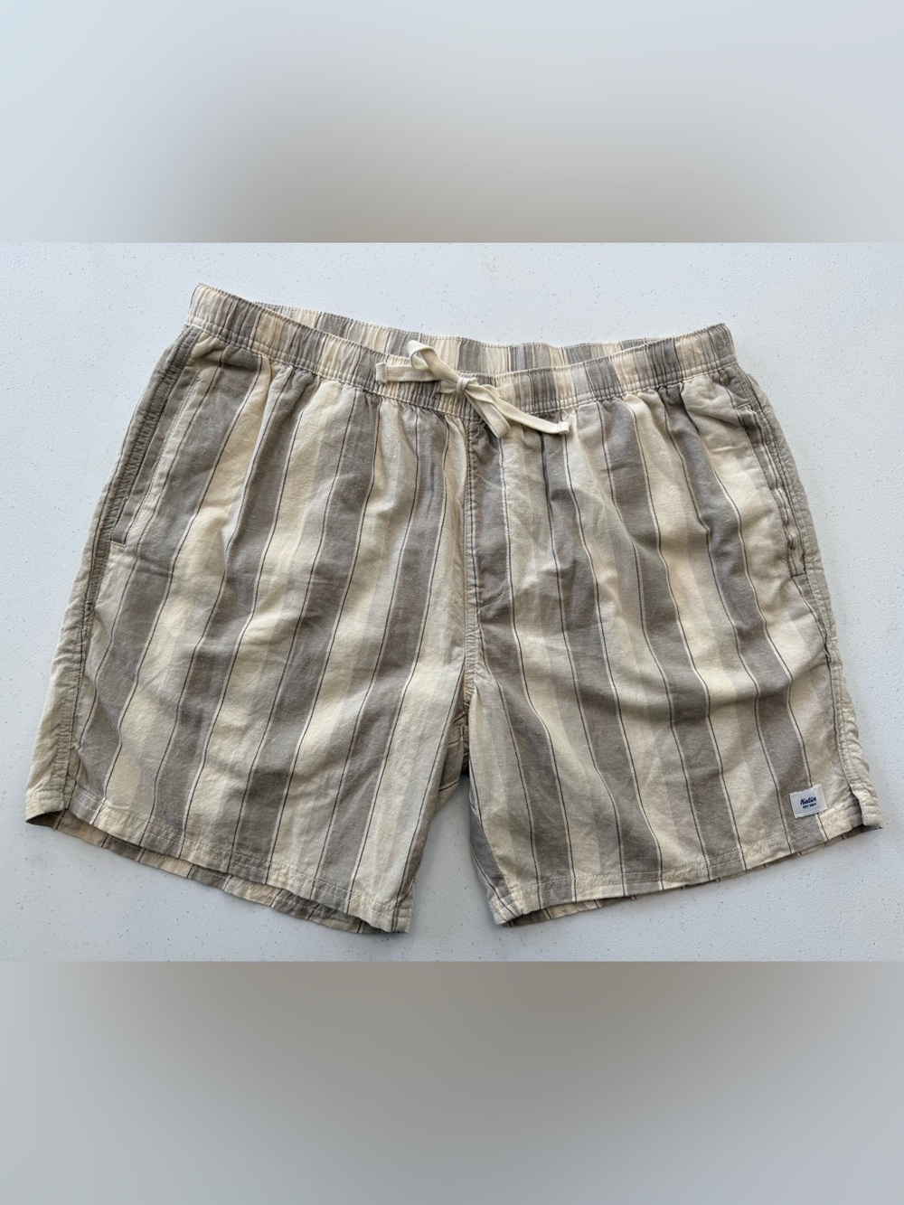 Katin Linen blend Kenwood Local Short